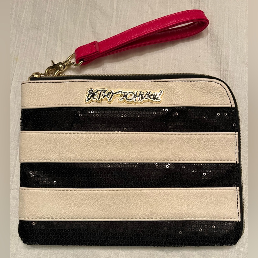 EUC Betsey Johnson Sequin Stripe Large Wristlet